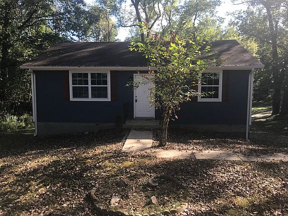 2nd image of 611 Louisiana Ave