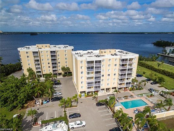 5th image of 2885 Palm Beach Blvd APT A103