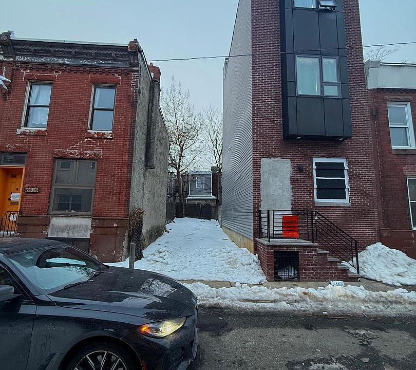 1st image of 2414 S Marshall St