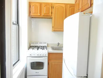 Rented by Brooklyn Heights Real Estate Inc