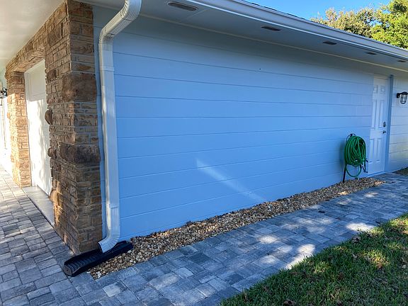 2nd image of 4439 Saxon Dr