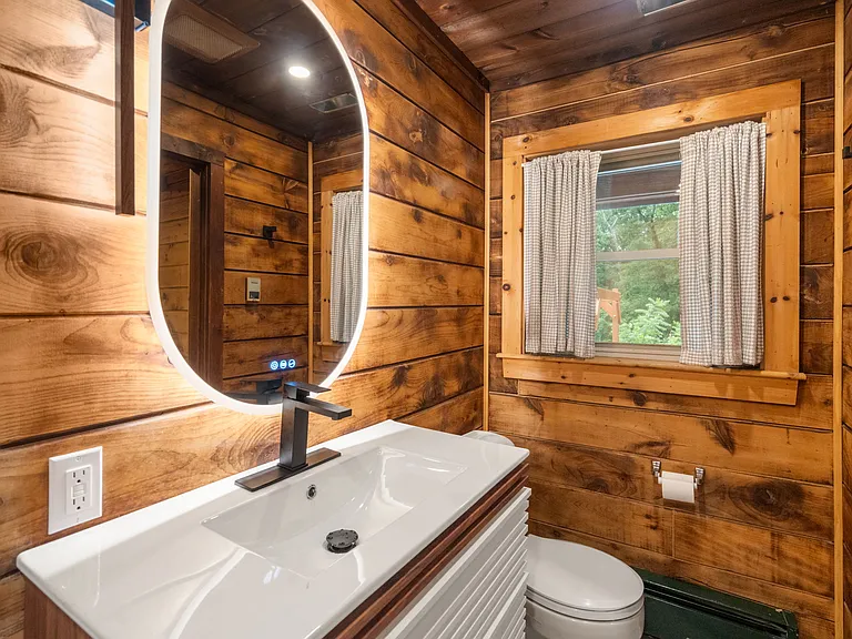 56 Parmenter Ln — Photo 26