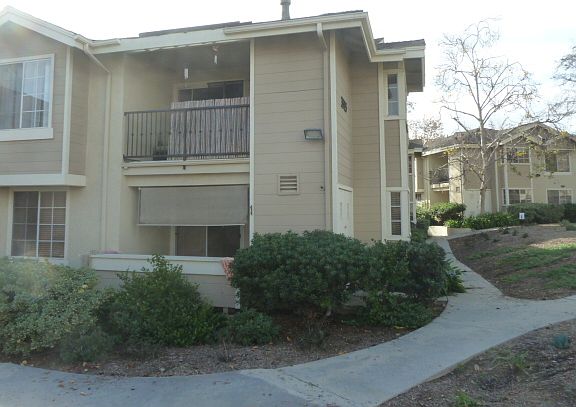5th image of 3515 Grove St Unit 112