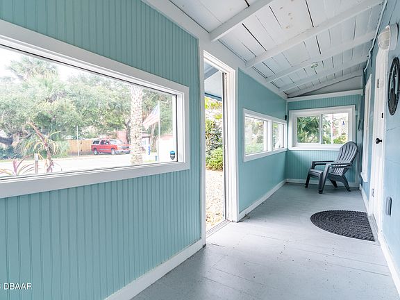 5th image of 206 N Pine St