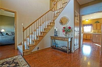 2nd image of 14818 Glen Valley Dr