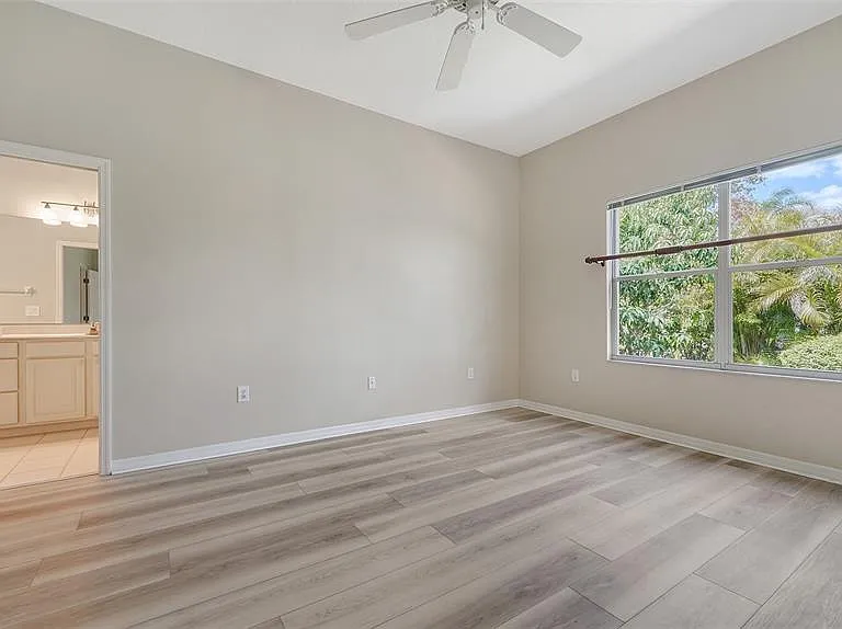 5939 Sandstone Ave — Photo 18