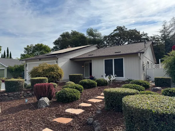 1412 Love Way, Auburn, CA 95603