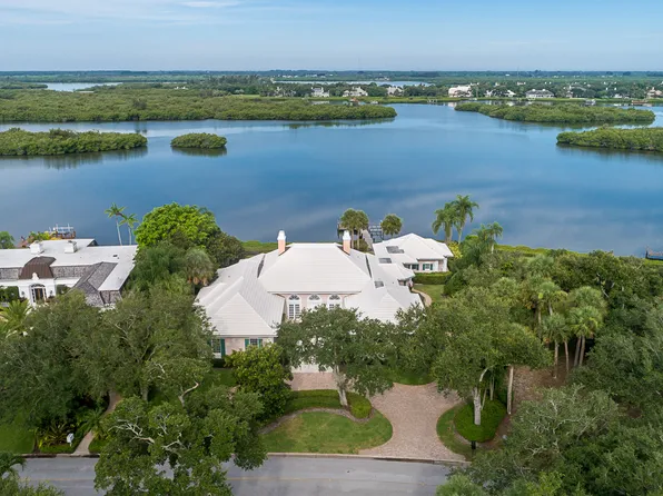 305 Indian Harbor Rd, Indian River Shores, FL 32963