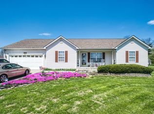 853 Grace Hill Dr, Crossville, TN 38571