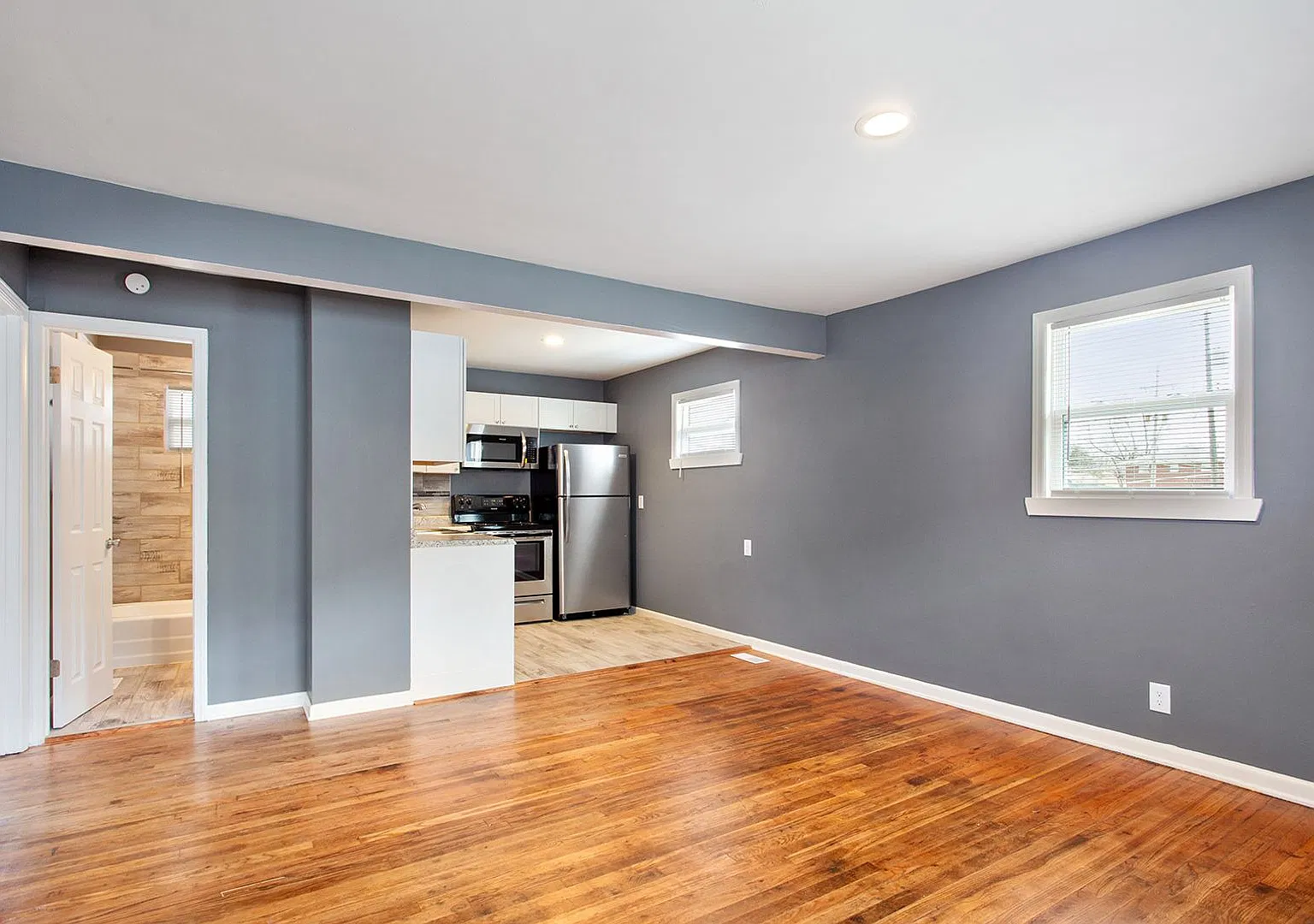 Mission Villas / Mission Villas LLC — Photo 3