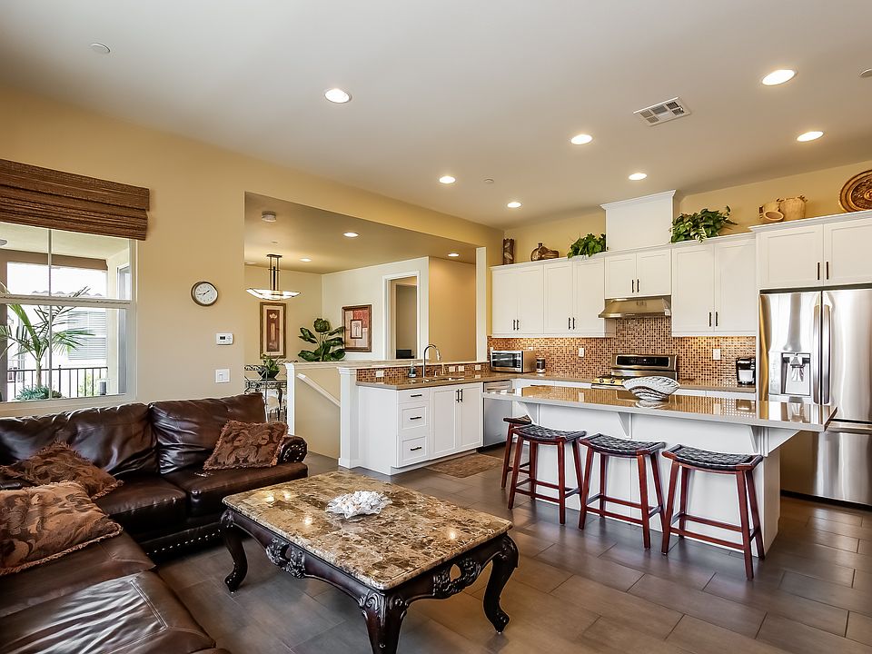 1st image of 146 Borrego Dr