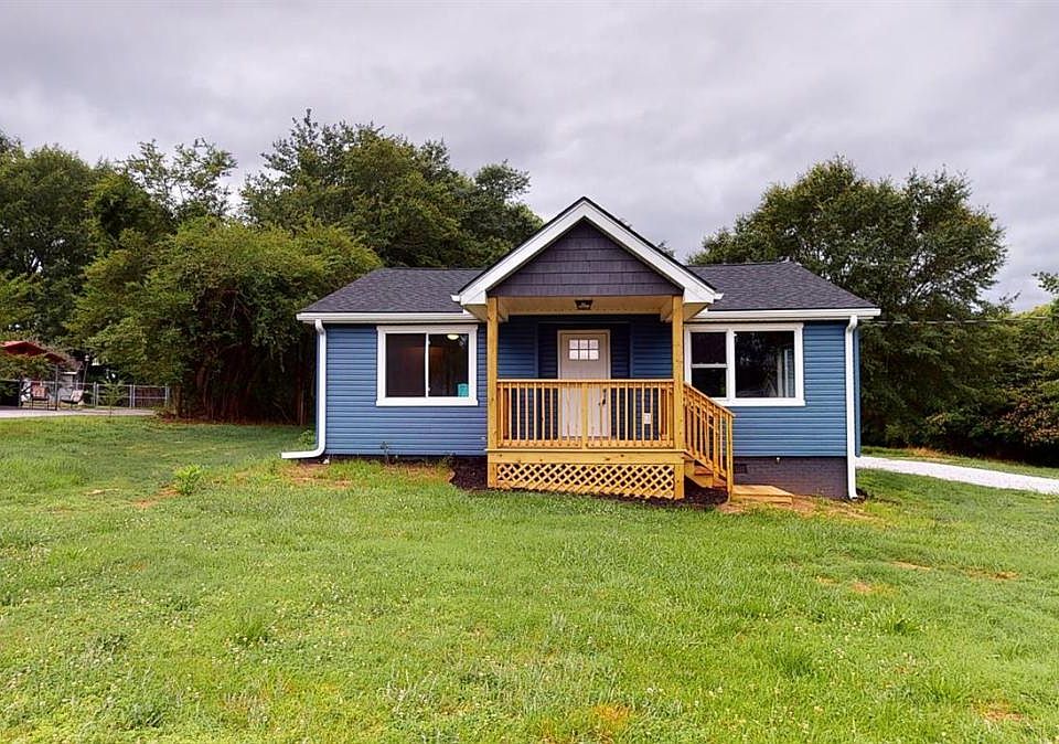1st image of 111 Hilltop Dr #111