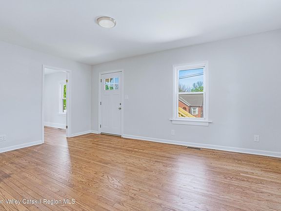 2nd image of 22 Navara Street