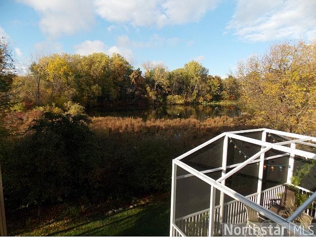 1st image of 748 Meadowood Dr