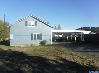 805 & 815 4th Ave, Sweet Home, OR 97386