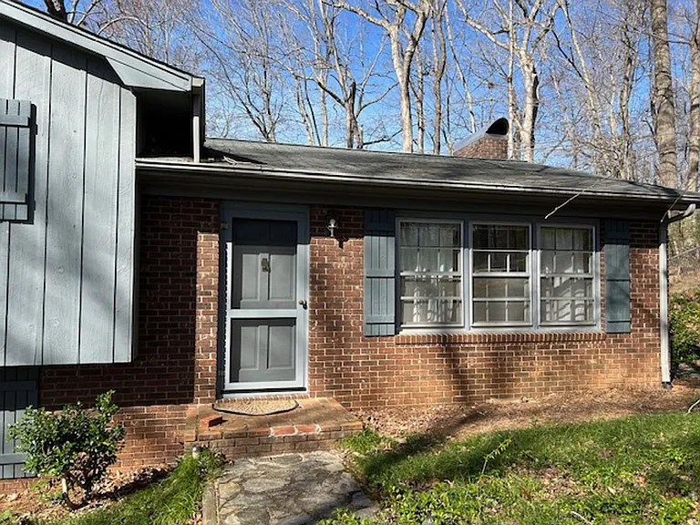 111 Keller Ave — Photo 3