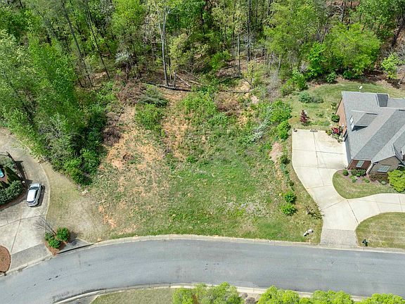 3rd image of 832 Mountainview Dr #105