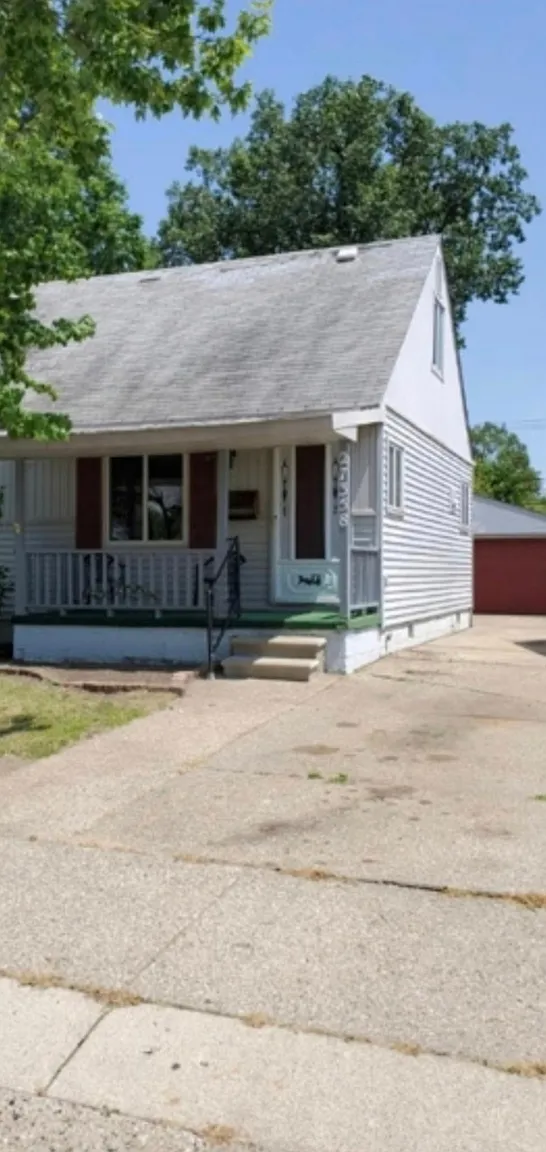 27358 Palmer Blvd photo 1