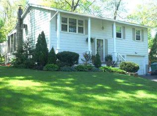 3 Arapahopath, Saratoga Springs, NY 12866