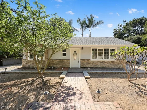 745 E Grandview Ave, Sierra Madre, CA 91024