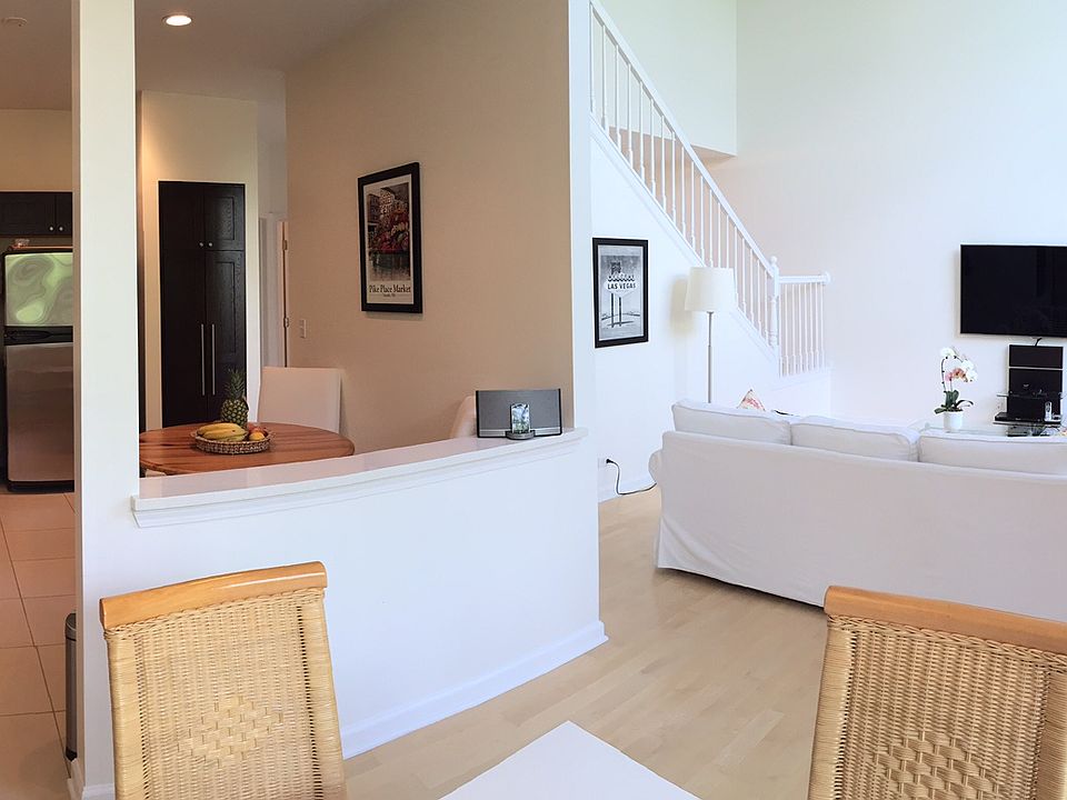 1st image of 763 Stonewall Ct #763