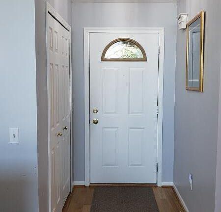 3rd image of 8784 Trillium Dr