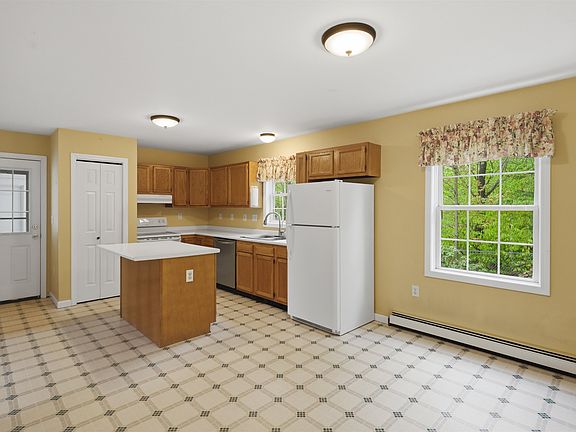 5th image of 105 Albe Road