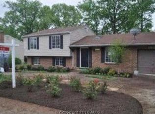 8659 Glenarden Pkwy, Lanham, MD 20706