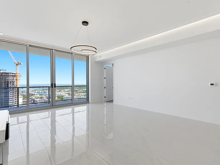 400 Central Ave #2903 — Photo 7