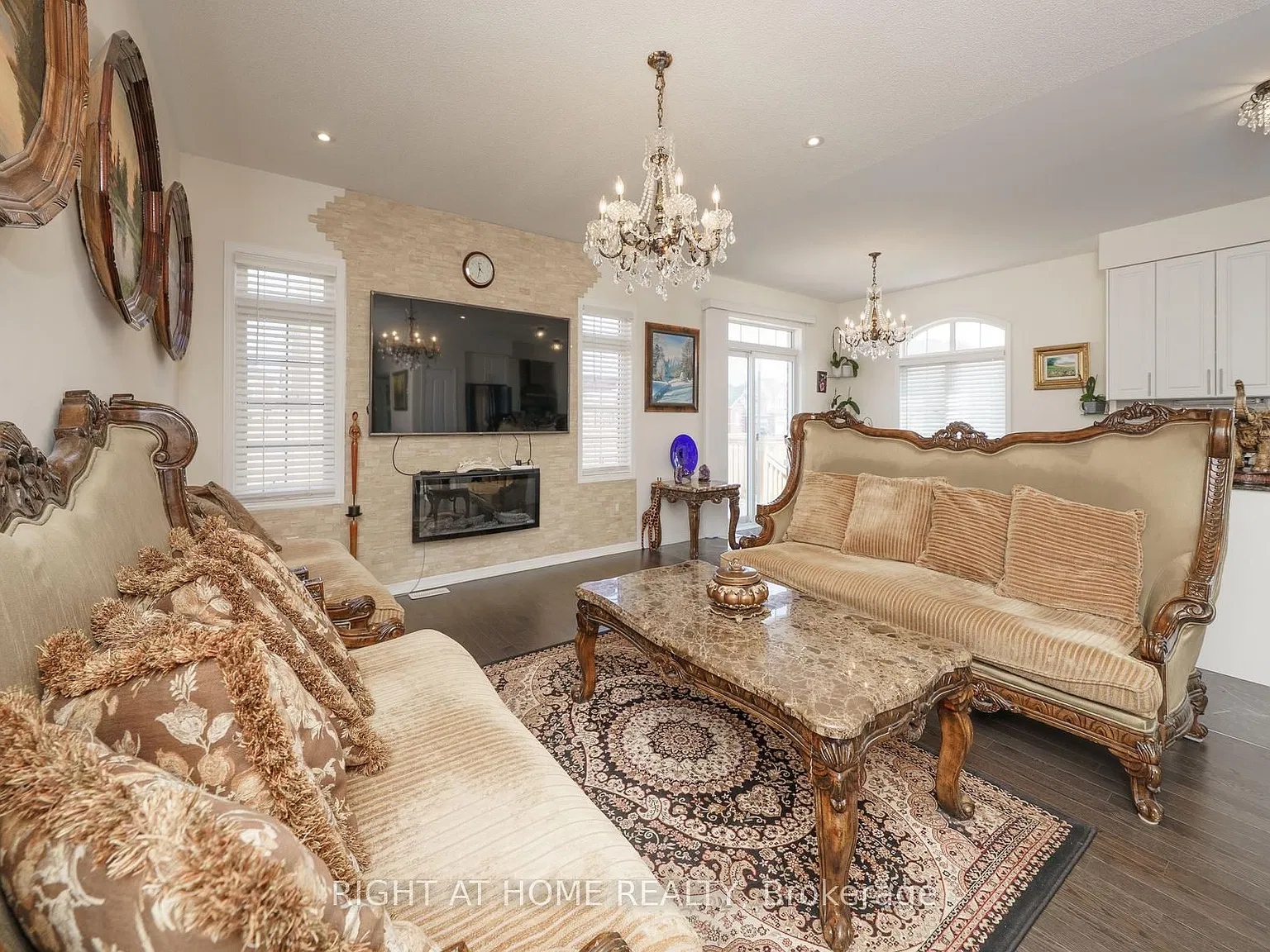 3 bed, $3,200 — Photo 4