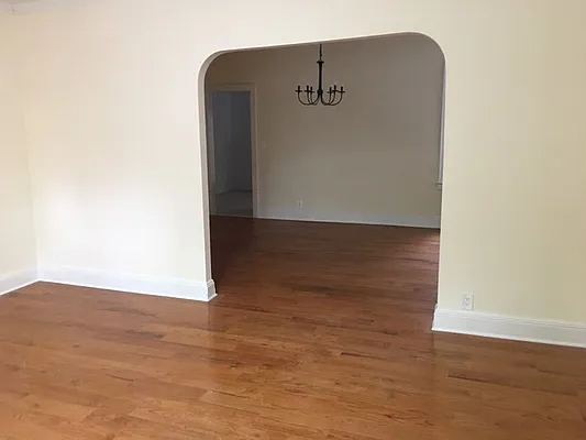 Rented by 1st Premier Realty Network Inc | media 3