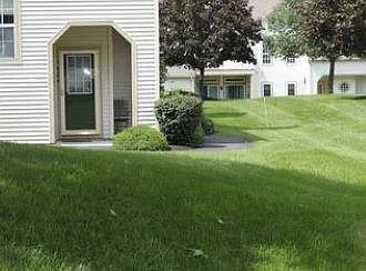 1524 Hampton Place Blvd #1524 — Photo 2