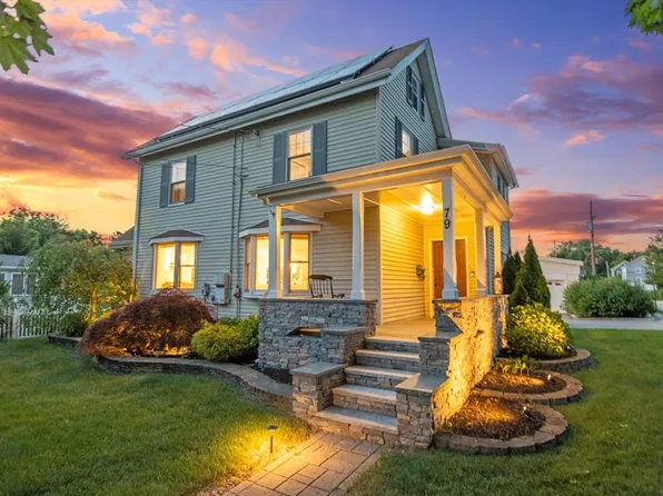 79 Oak St, Winchester, MA 01890