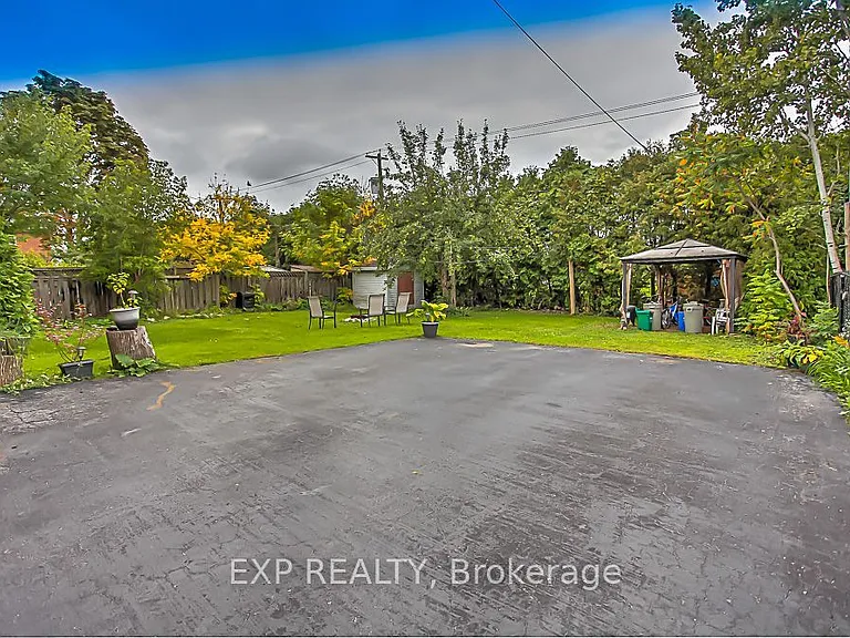 1374 Charles Dr #2B — Photo 22