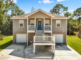 16005 Peach Tree Dr, Biloxi, MS 39532