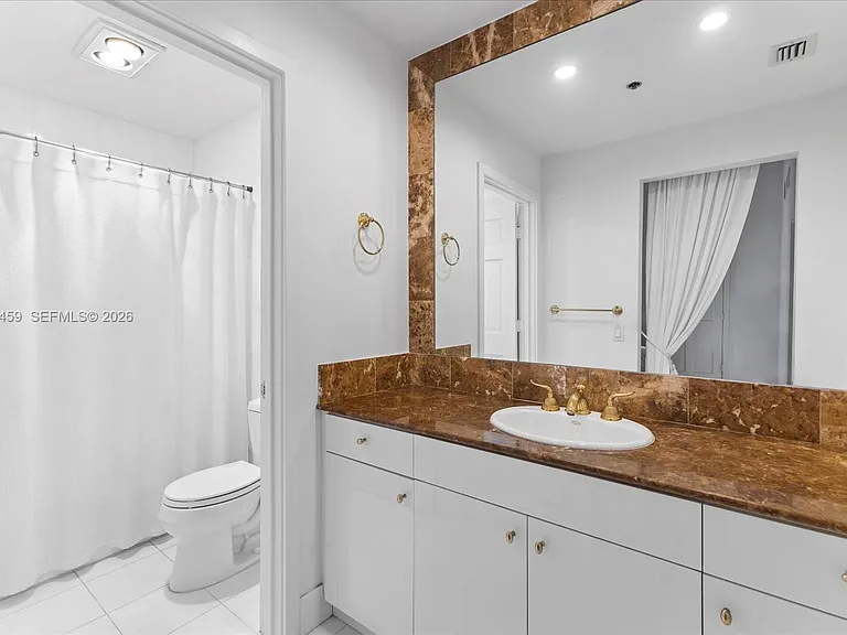 2134 Fisher Island Dr #2134 — Photo 29