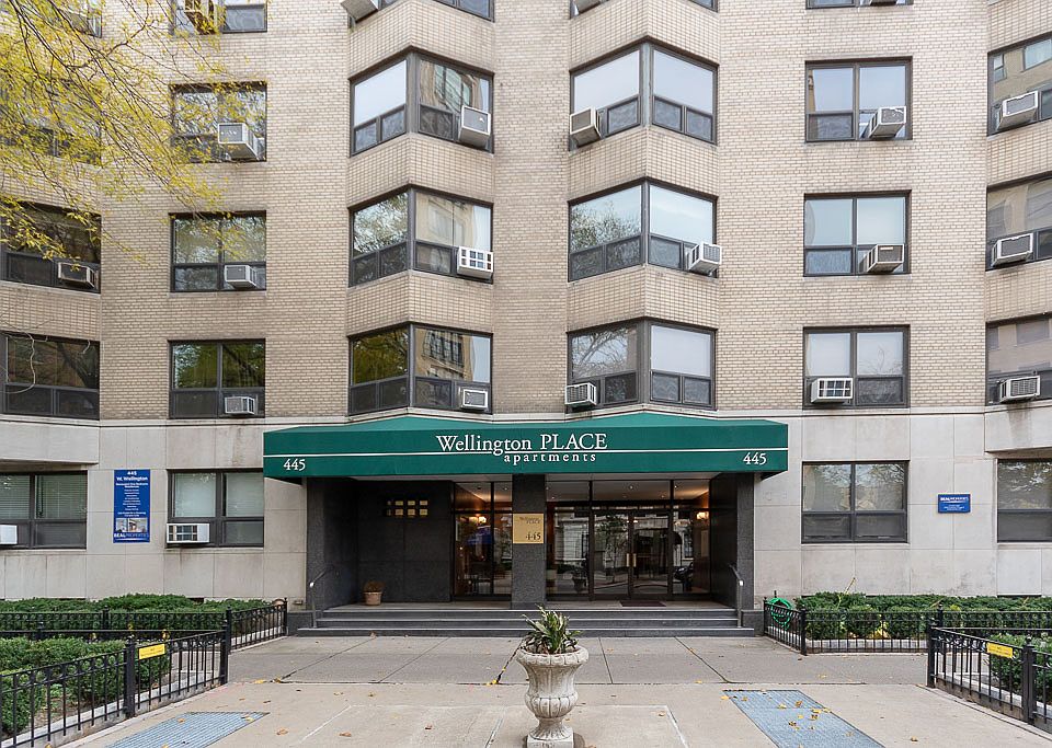 1st image of 445 W Wellington Ave APT 8D