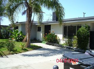 10703 S 8th Pl, Inglewood, CA 90303