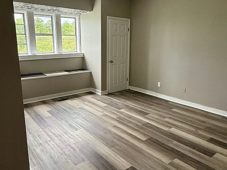 595 Martin Luther King Dr W #2 — Photo 10