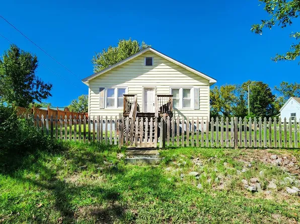 500 W Arcadia Ave, Dawson Springs, KY 42408