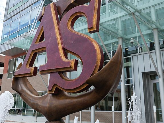 Steps to the Shipyard and Apprentice School