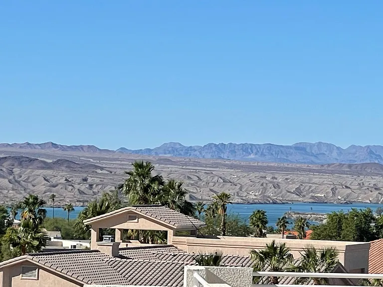 420 Acoma Blvd S #11 — Photo 3