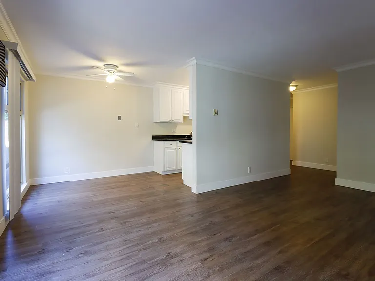 4747 Atherton Ave — Photo 8
