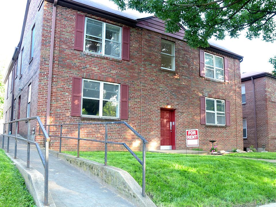 1st image of 6944 Chippewa St #2