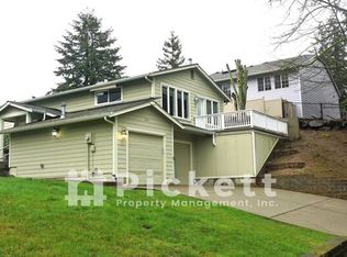 2193 Woodland Dr NW, Bremerton, WA 98312