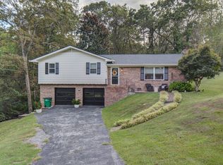 172 Hickory Cir, Ringgold, GA 30736