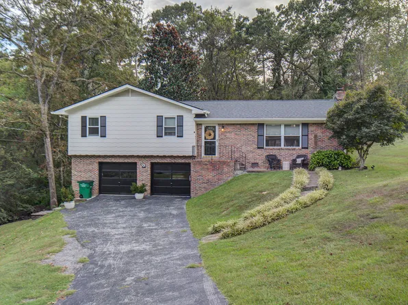 172 Hickory Cir, Ringgold, GA 30736