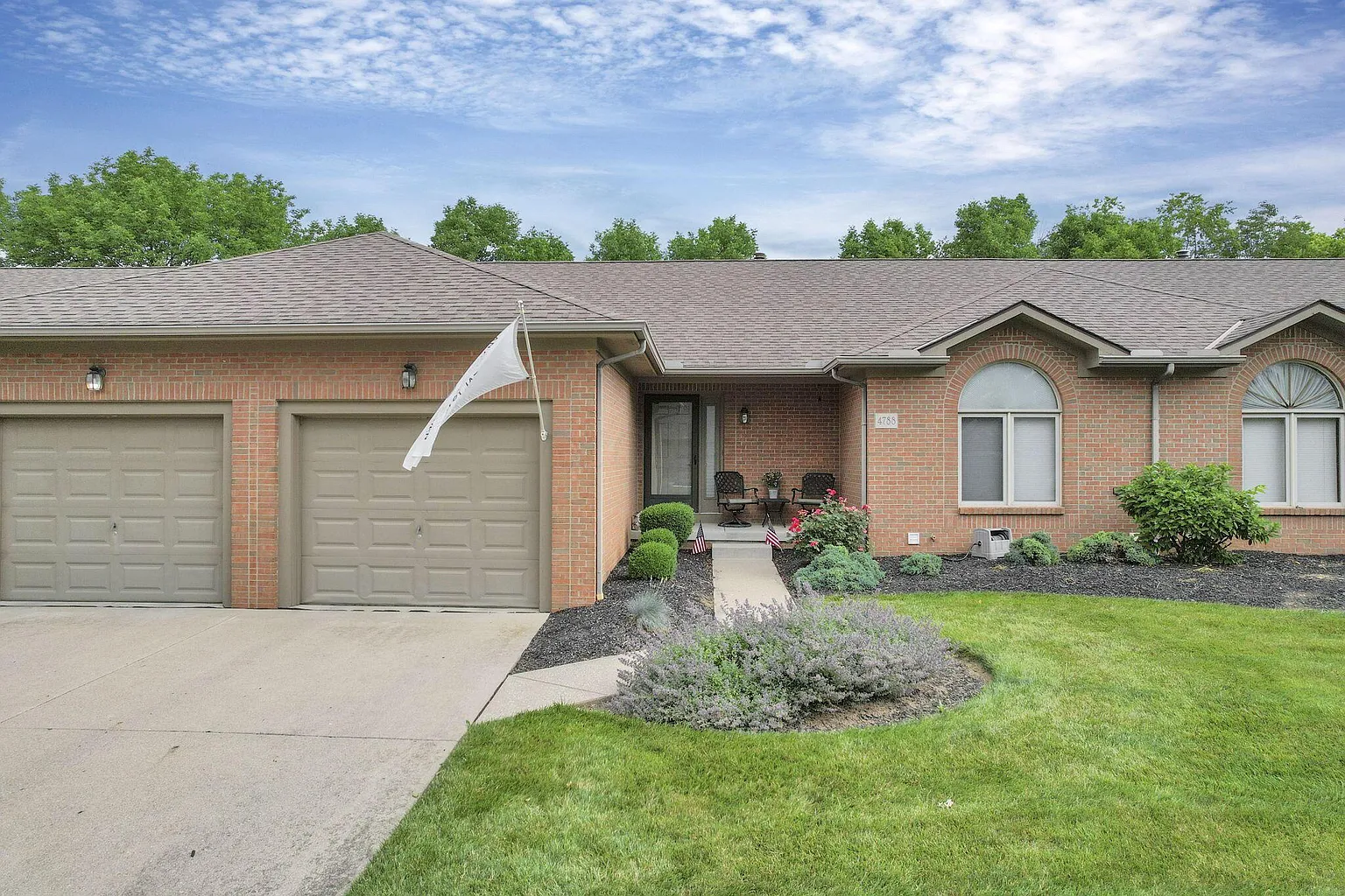 4788 Cypress Grove Dr photo 1