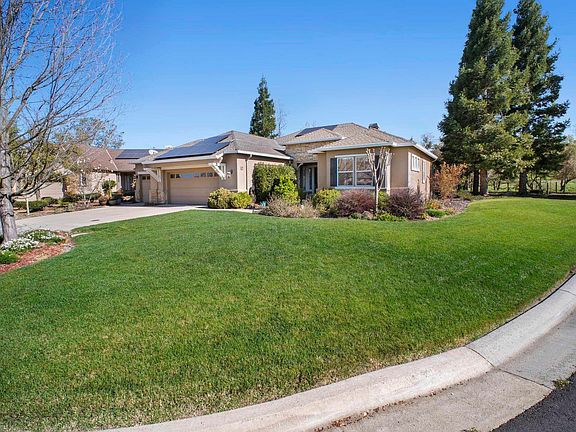 4th image of 8 Rock Ridge Ct