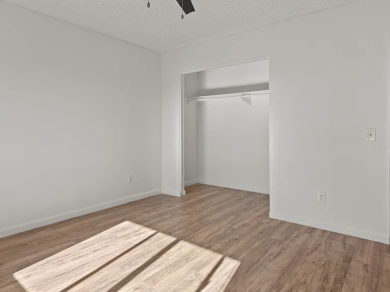 3375 Butterfield Ave #3375 — Photo 6